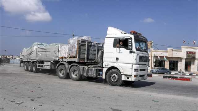 İsrail, Gazze'ye yardımları deniz yoluyla göndermeyi değerlendiriyor