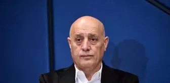 SPOR İstanbulspor Başkanı Ecmel Faik Sarıalioğlu ile Başkan Yardımcısı Bayram Saral açıklamalarda bulundu