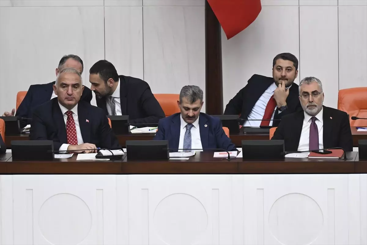CHP Milletvekilleri TBMM Genel Kurulunda Bakanlıkların Bütçelerini Eleştirdi