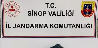 Sinop'ta Ruhsatsız Tabanca Bulunduran Şüpheli Yakalandı