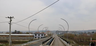 Diyarbakır Büyükşehir Belediyesi, Çarıklı Köprüsü'nü tamamlayarak hizmete açtı