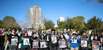 İsrailli Yahudi aktivistler İsrail'in Gazze saldırılarını protesto etti