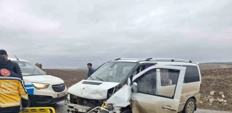 Çorum'un Alaca ilçesinde trafik kazası: 5 kişi yaralandı