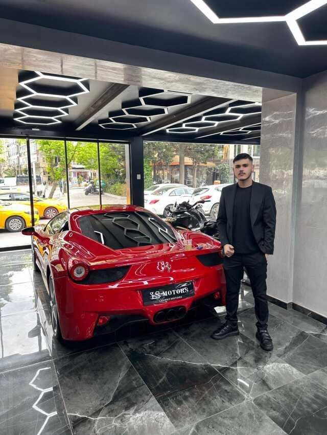 Genç iş insanı Özgür Kaya, otomotiv sektöründeki başarısıyla adından söz ettiriyor Genç iş insanı Özgür Kaya, otomotiv sektöründeki başarısıyla adından söz ettiriyor