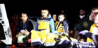 Manisa'da Ambulans ve Kamyonun Karıştığı Kaza: 4 Sağlık Personeli Yaralandı