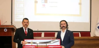 Denizli Ülkü Ocakları Pamukkale Üniversitesi'nde Konferans Düzenlendi
