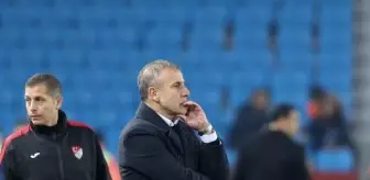 Trabzonspor, Başakşehir ile berabere kalarak araya 30 puanla girdi