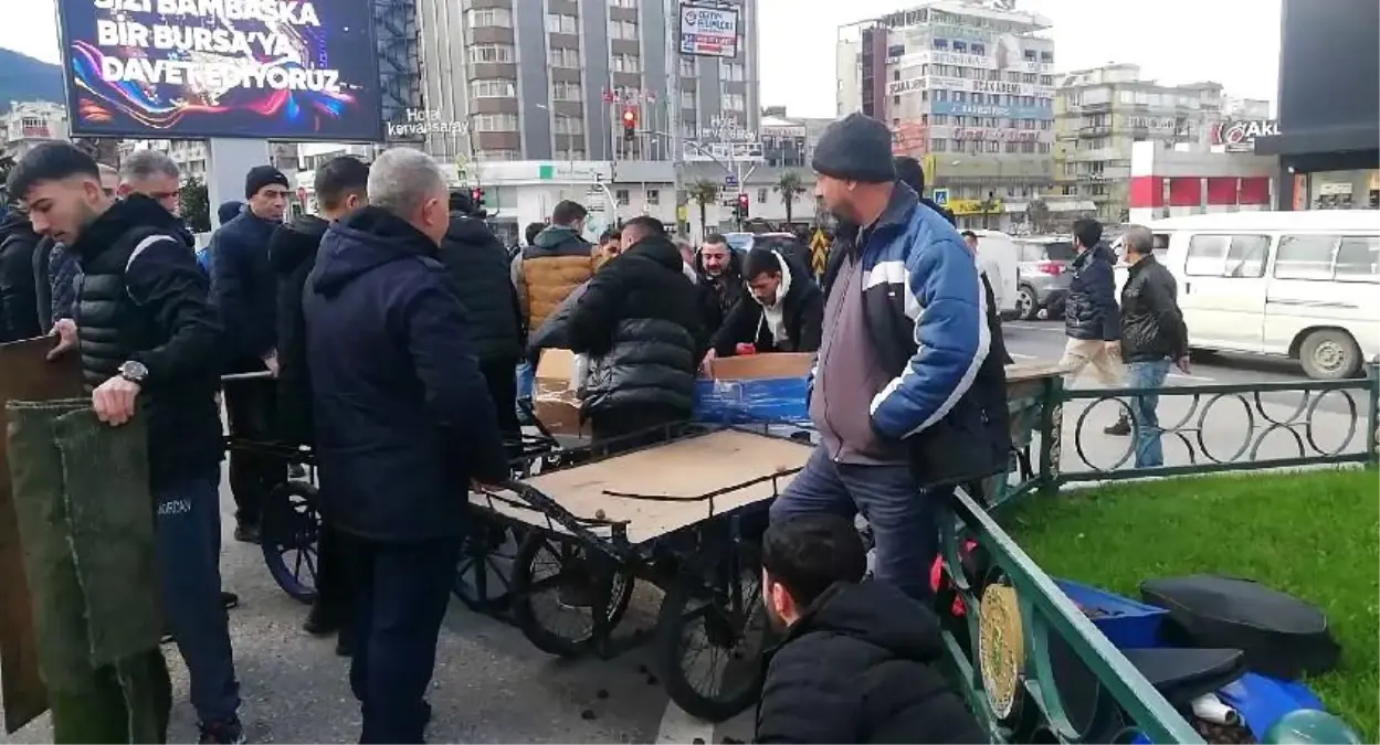 Bursa'da izinsiz tezgah açanlara müdahale