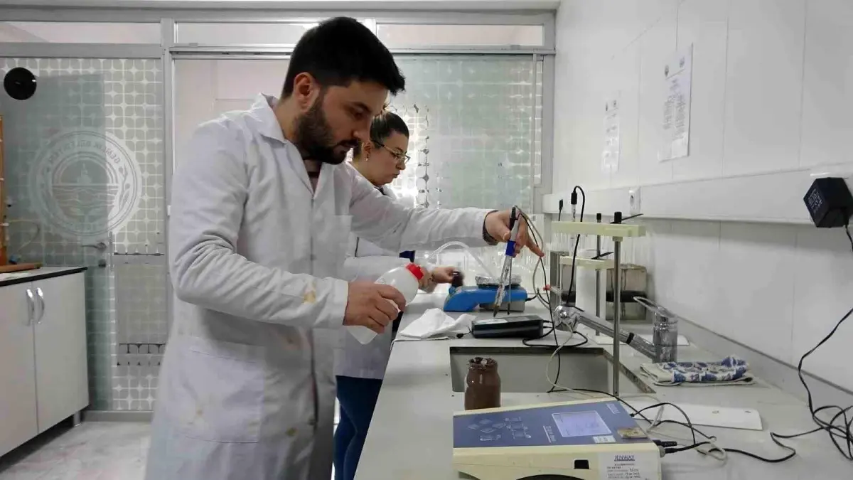 Gemlik Belediyesi, çiftçilere toprak analizi hizmeti sunuyor