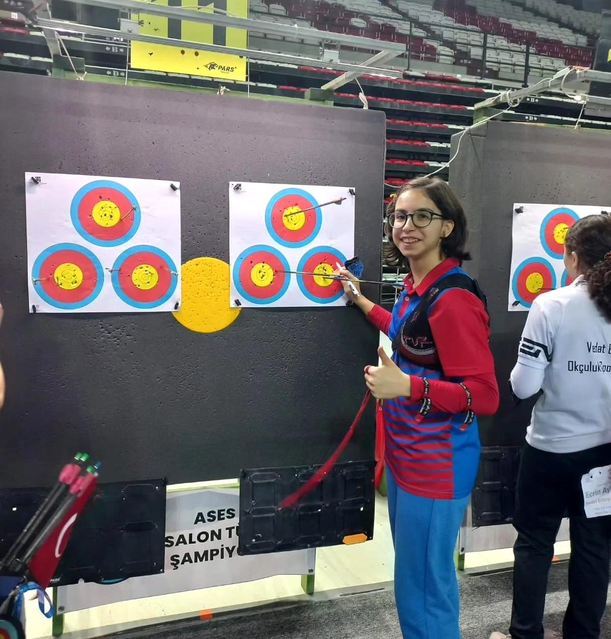 Denizli Gençlik ve Spor İl Müdürlüğü sporcusu İlayda İnçukur Türkiye Üçüncüsü oldu