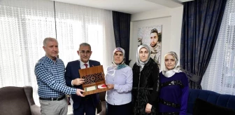 Kütahya Belediye Başkanı Işık'tan şehit ailesine ziyaret