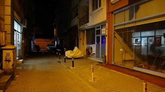 Masa salonunda yüzüne kimyasal sıvı atılan kadın çalışan ağır yaralandı