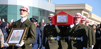 Irak'ta şehit olan Piyade Sözleşmeli Er Emre Taşkın'ın cenazesi Malatya'da toprağa verildi