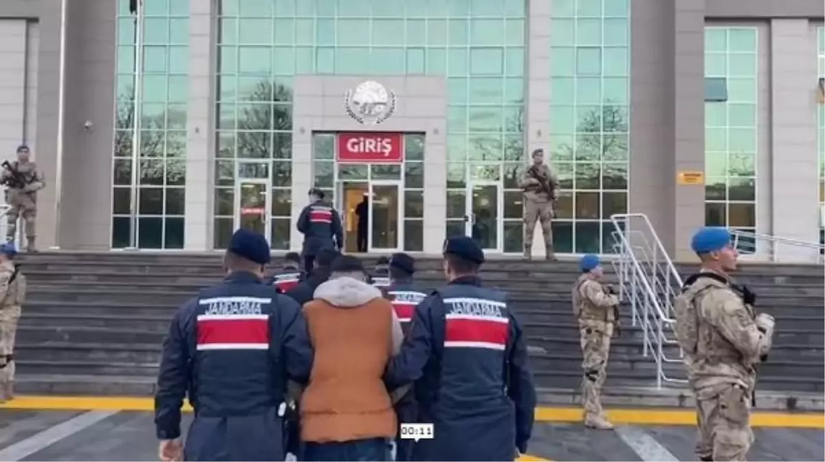 Tekirdağ'da PKK propagandası yapan 3 şüpheliden 2'si tutuklandı