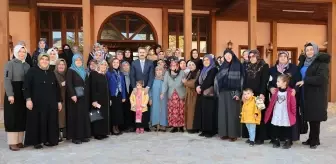 Tokat Belediye Başkanı Eyüp Eroğlu, 6 mahalledeki kadınlarla bir araya geldi