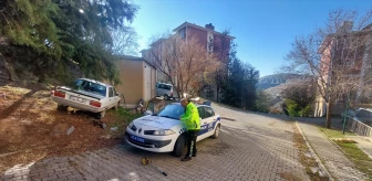 Tunceli'de Trafo Duvarına Çarpan Otomobilde Hasar Oluştu