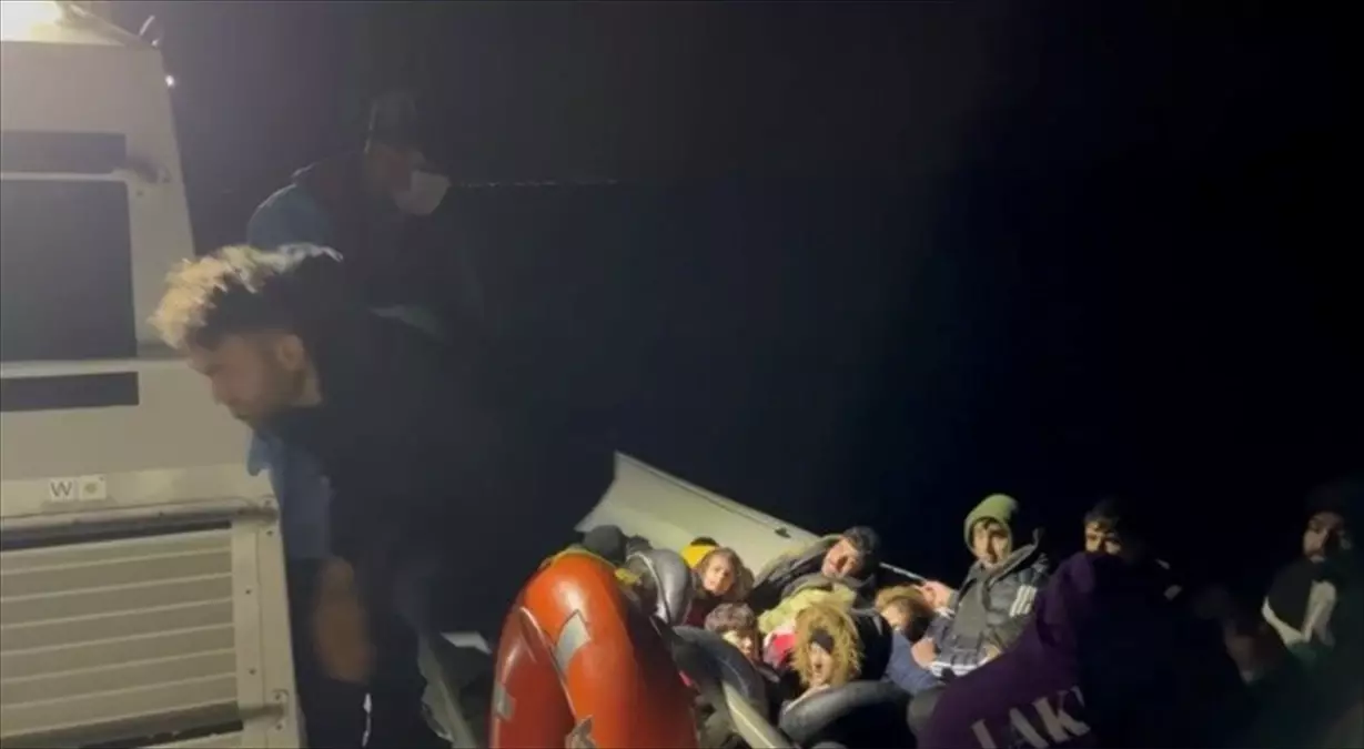 Çanakkale'de 33 düzensiz göçmen yakalandı