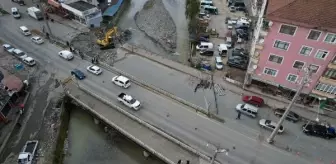 Rize'de selin yol açtığı hasar için köprüler yıkılıyor