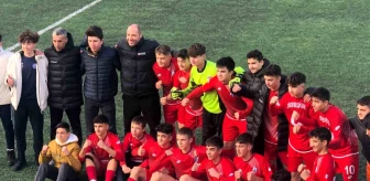 Ankara Sincan Belediyespor U-15 Takımı Şampiyon Oldu