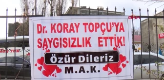 Hasta ve Yakınından Özür Pankartı: Dr. Koray Topçu'ya Saygısızlık Ettik!