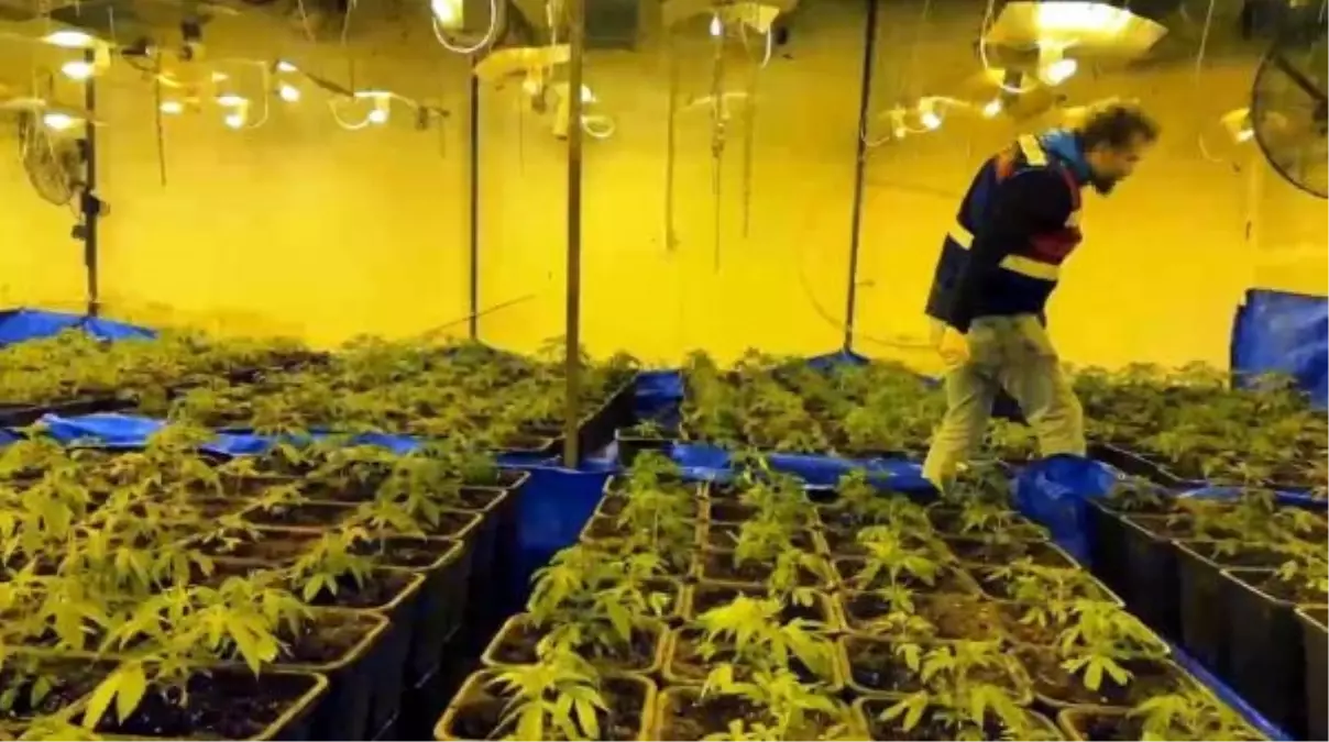 Tekstil Atölyesinde Uyuşturucu İmalathanesi Ortaya Çıkarıldı