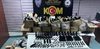 Adana'da TIR'da 2 bin 420 silah parçası ele geçirildi