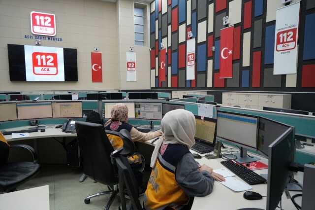 112'yi arayıp 'Etrafımda çok sayıda ölü var' dedi! Ekipler gerçeği çok geçmeden anladı