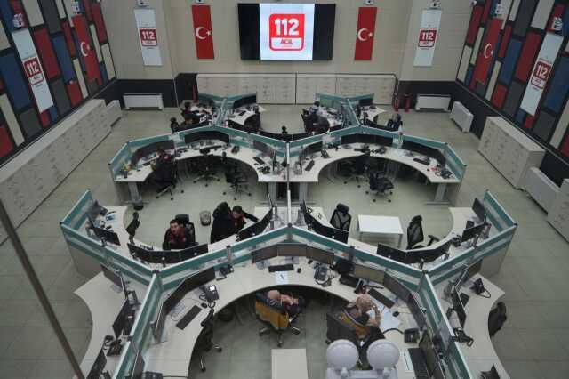 112'yi arayıp 'Etrafımda çok sayıda ölü var' dedi! Ekipler gerçeği çok geçmeden anladı