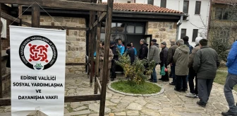 Edirne'de Hayırseverlerin Bağışlarıyla Vatandaşlara İkram