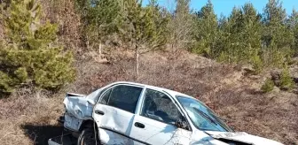 Bolu'nun Göynük ilçesinde otomobil devrildi, sürücü yaralandı