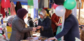 Kilis'te Filistin Yararına Hayır Çarşısı Açıldı