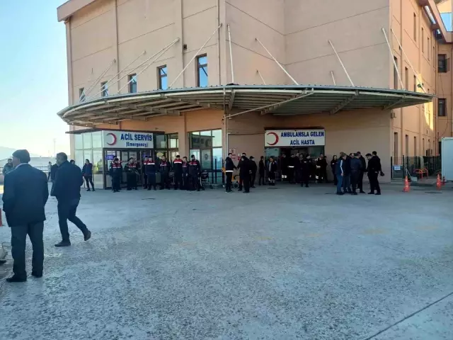 Tokat'ta Husumet Kavgası: 2 Ölü, 3 Yaralı Tokat'ta Husumet Kavgası: 2 Ölü, 3 Yaralı