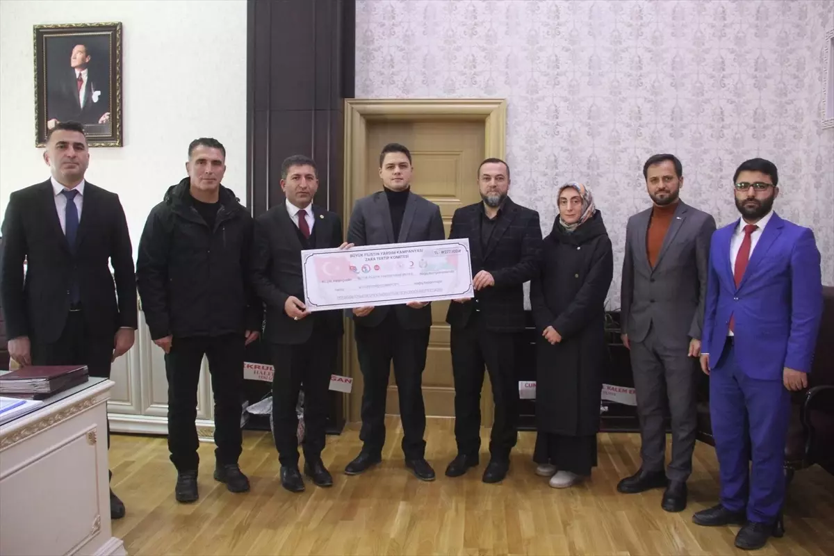 Sivas'ın Zara ilçesinde Filistin'e destek amacıyla 'Büyük Filistin Kermesi' düzenlendi