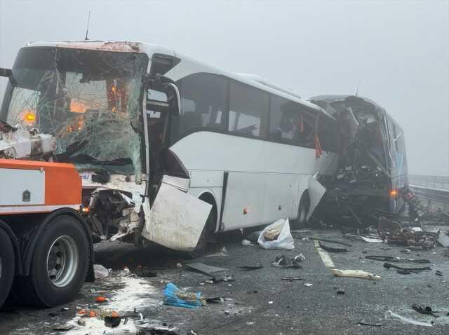 10 kişinin hayatını kaybettiği zincirleme kazada ilk rapor ortaya çıktı: Yardıma koşanlar canından oldu