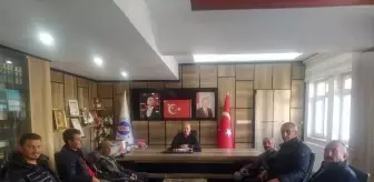 Akkışla Belediye Başkanı Ayhan Arslan, ilçe esnafını ziyaret etti