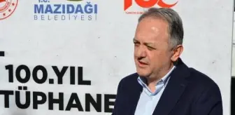 'Kütüphanelerimizi çocuklarımızın ayağına kadar getirmek için savaşıyoruz'