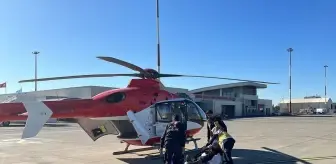 Şırnak'ta hasta ambulans helikopterle Şanlıurfa'ya sevk edildi