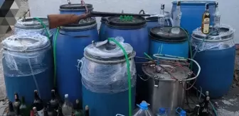 Tekirdağ'da 2 Evde 1350 Litre Sahte İçki Ele Geçirildi