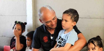 Antalyaspor JPM Cape Town takımı, Güney Afrika'da yardıma ihtiyacı olan çocuklara yardım eli uzattı