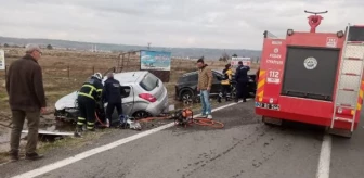 Keşan'da Otomobil Kazası: 2 Kişi Hayatını Kaybetti