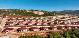 Kahramanmaraş Depremlerinin Ardından Gaziantep'te 32 Köy Evi Tamamlandı