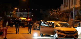 Kilis'te park halindeki araca yapılan silahlı saldırıda sürücü öldü, yolcu ağır yaralandı