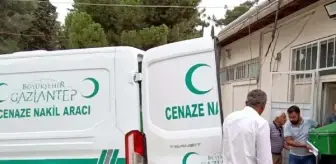 Gaziantep'te Marketten Çıkan Yaşlı Adam Otomobilin Çarpması Sonucu Hayatını Kaybetti