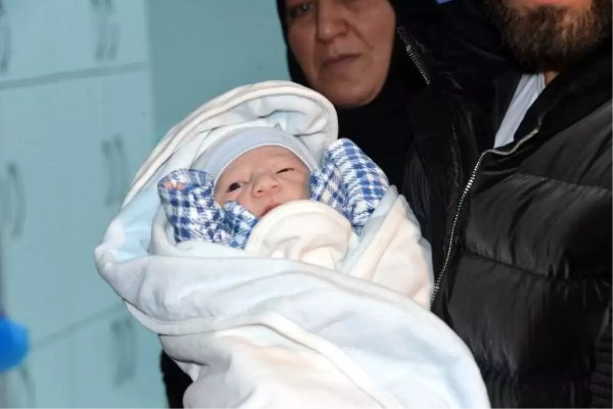 2024'ün İlk Bebeği Kahramanmaraş'ta Dünyaya Geldi