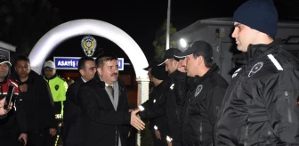 Karaman Valisi Hüseyin Engin Sarıibrahim, Yılbaşında Görevi Başındaki Güvenlik ve Sağlık Ekiplerini Ziyaret Etti