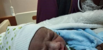 Mardin'de Yeni Yılın İlk Bebeği Dünyaya Geldi