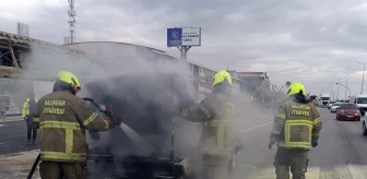 Bandırma'da Otomobil Yangını