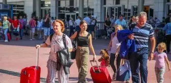 Antalya 2023'te Turizmde Rekor Kırdı