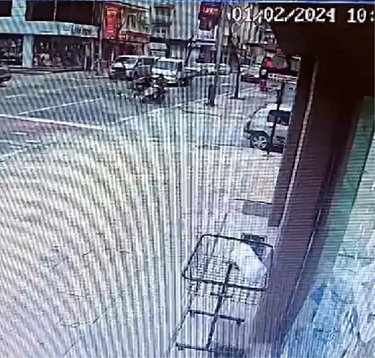 Düzce'de motosiklet bisiklete çarptı: 2 yaralı