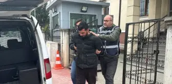 Adapazarı'da silahlı saldırı: Eski kız arkadaşı ve ağabeyi yaralandı